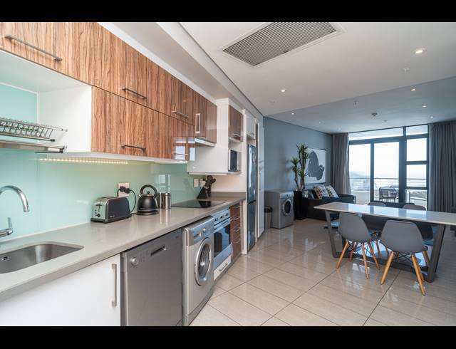 2 BEDROOM APARTMENT FOR SALE IN UMHLANGA CENTRAL